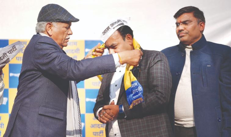 Satish Luthra joined Aam Aadmi Party